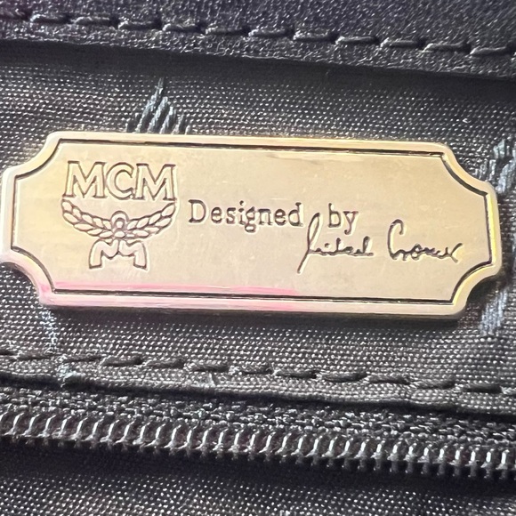 Mcm Black Calf Pebbled Leather Multi Gold Studded Flap Drawstring Backpack🖤 - Picture 15 of 16